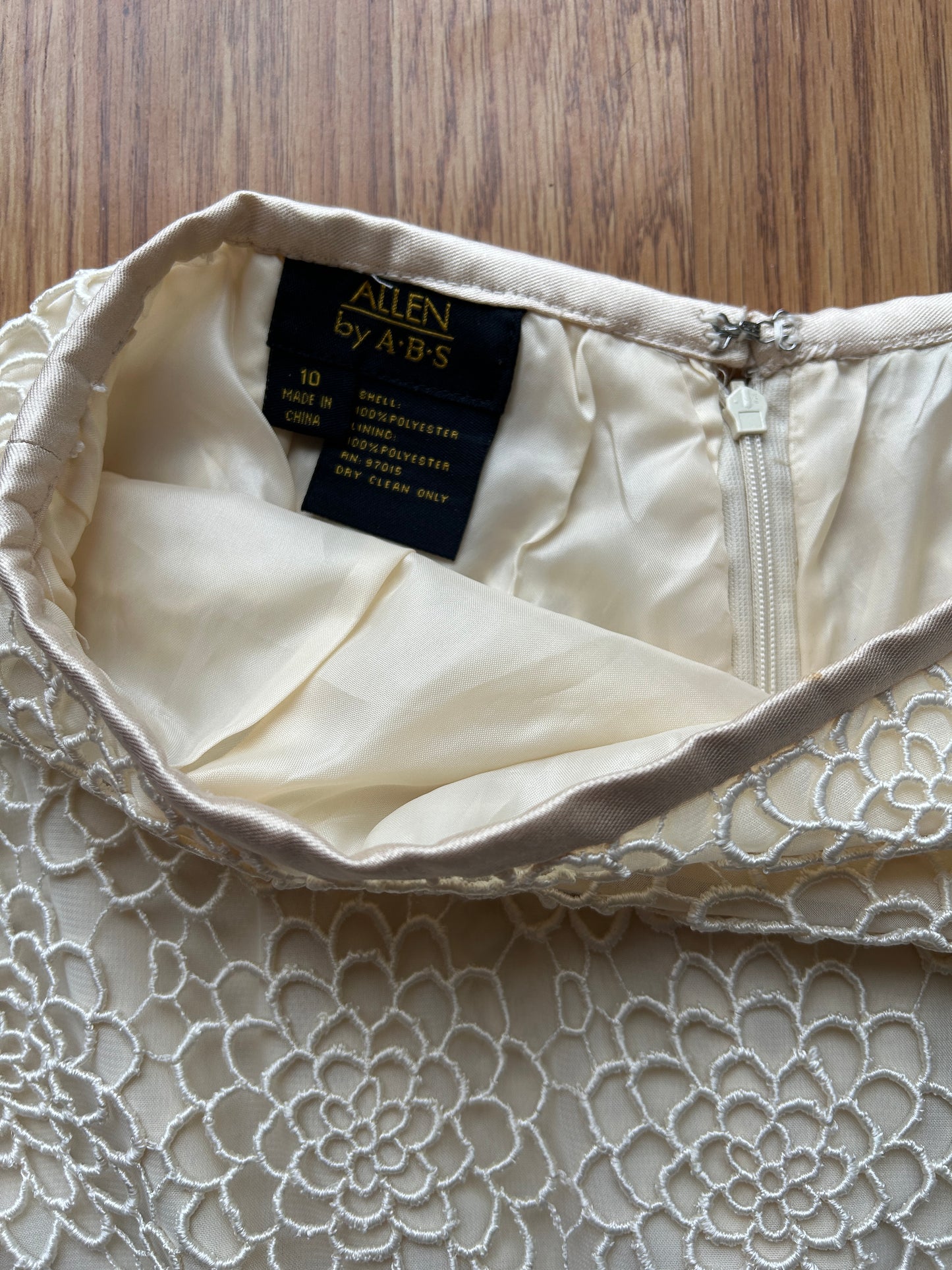 Vintage Lace Lined Skirt