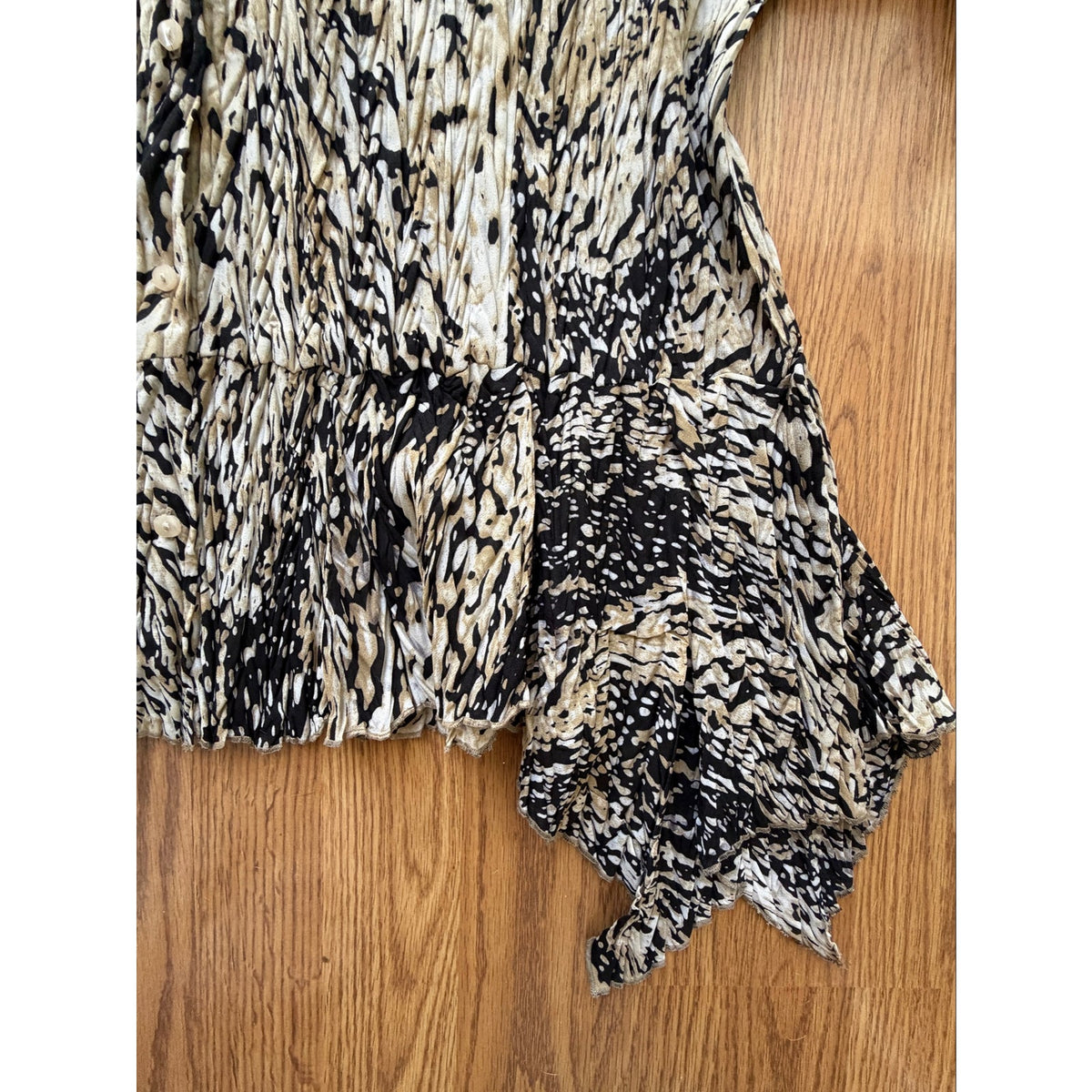 Y2K Plisse Button Up Bell Sleeve Blouse - Size Extra Large