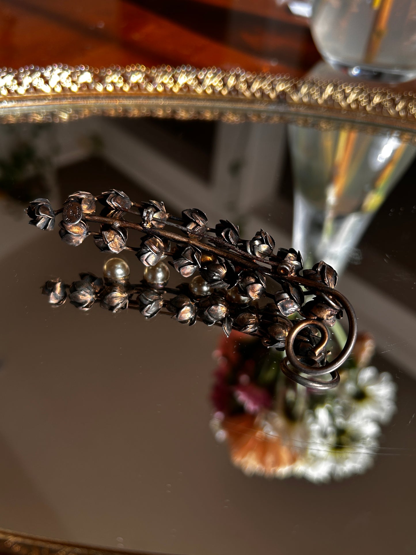 Coro 1940's Gold Flower Brooch w/ Pearls