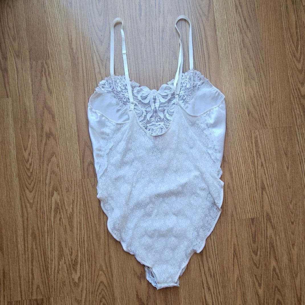 Vintage Lace and Beaded Bridal Bodysuit - Size Medium