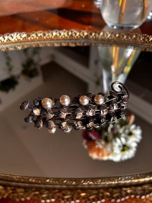 Coro 1940's Gold Flower Brooch w/ Pearls