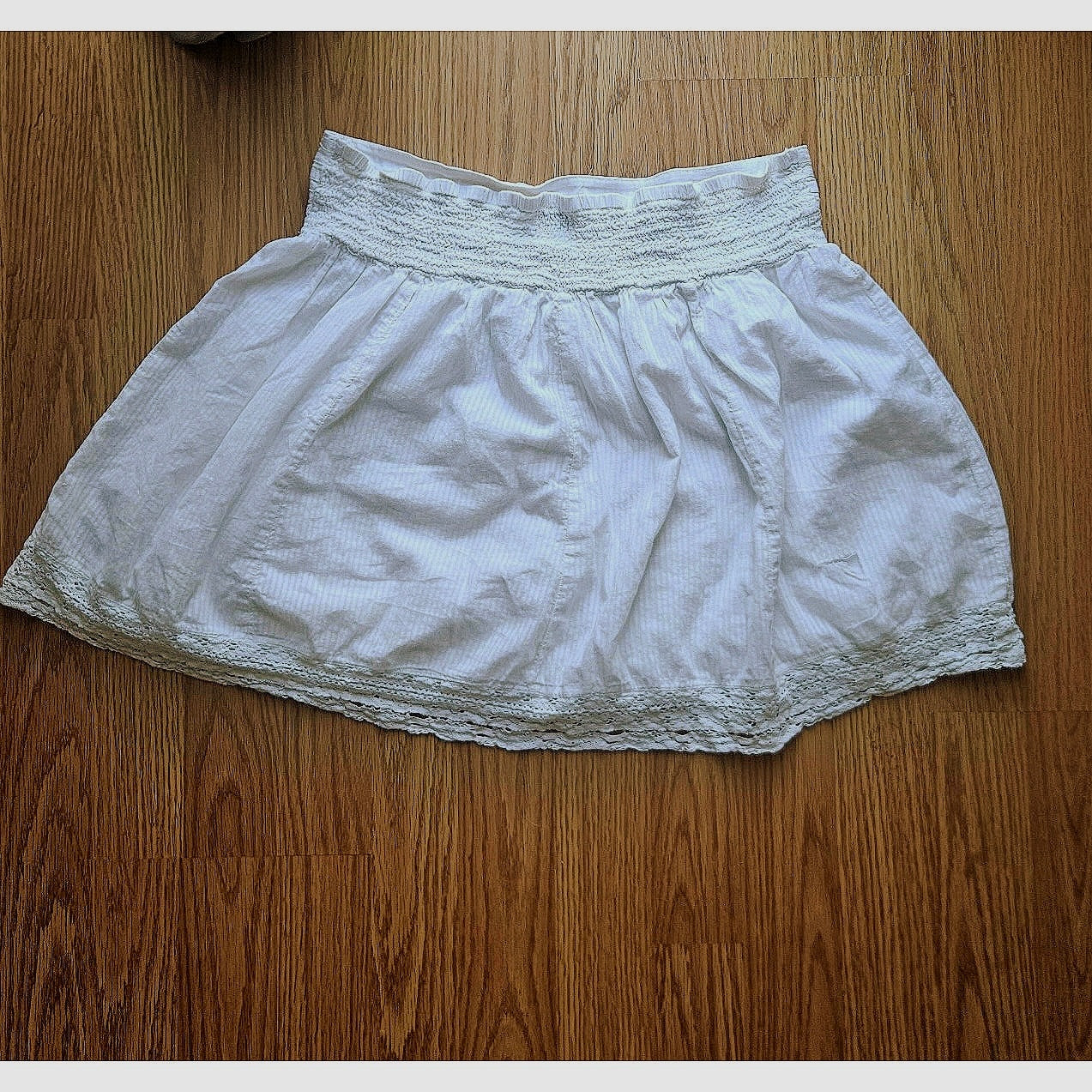 American Eagle White Cotton Mini Skirt - Size Small
